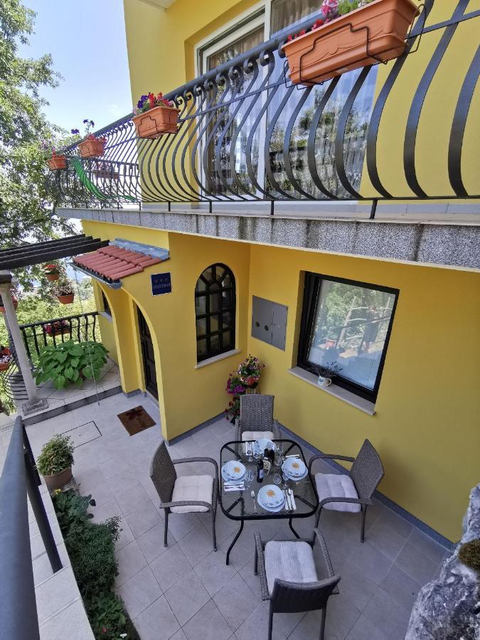 לובראן Apartment Delost מראה חיצוני תמונה